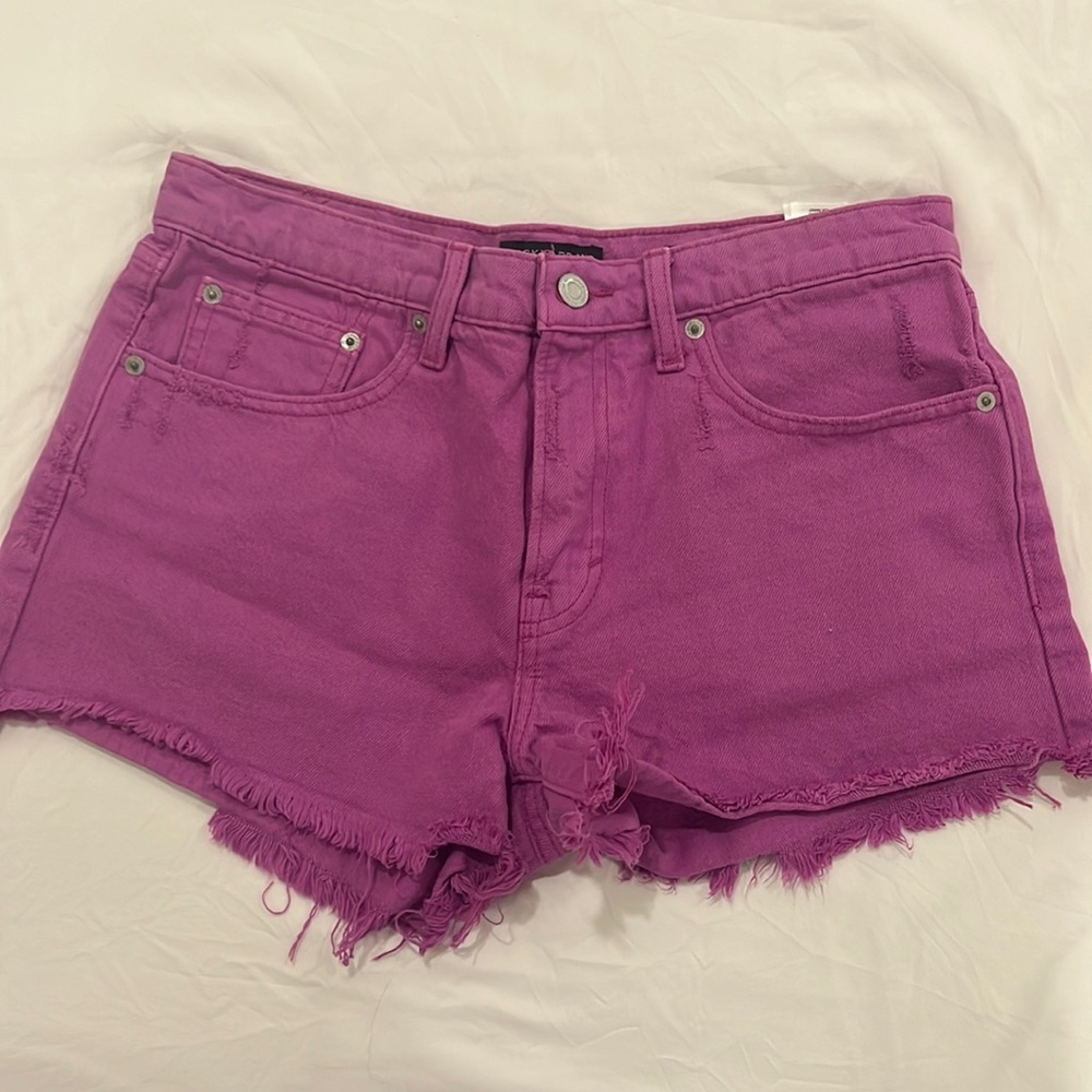 LUCKY BRAND COLORED DENIM SHORTS